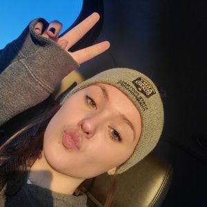 Meet your Posher, Ashleigh